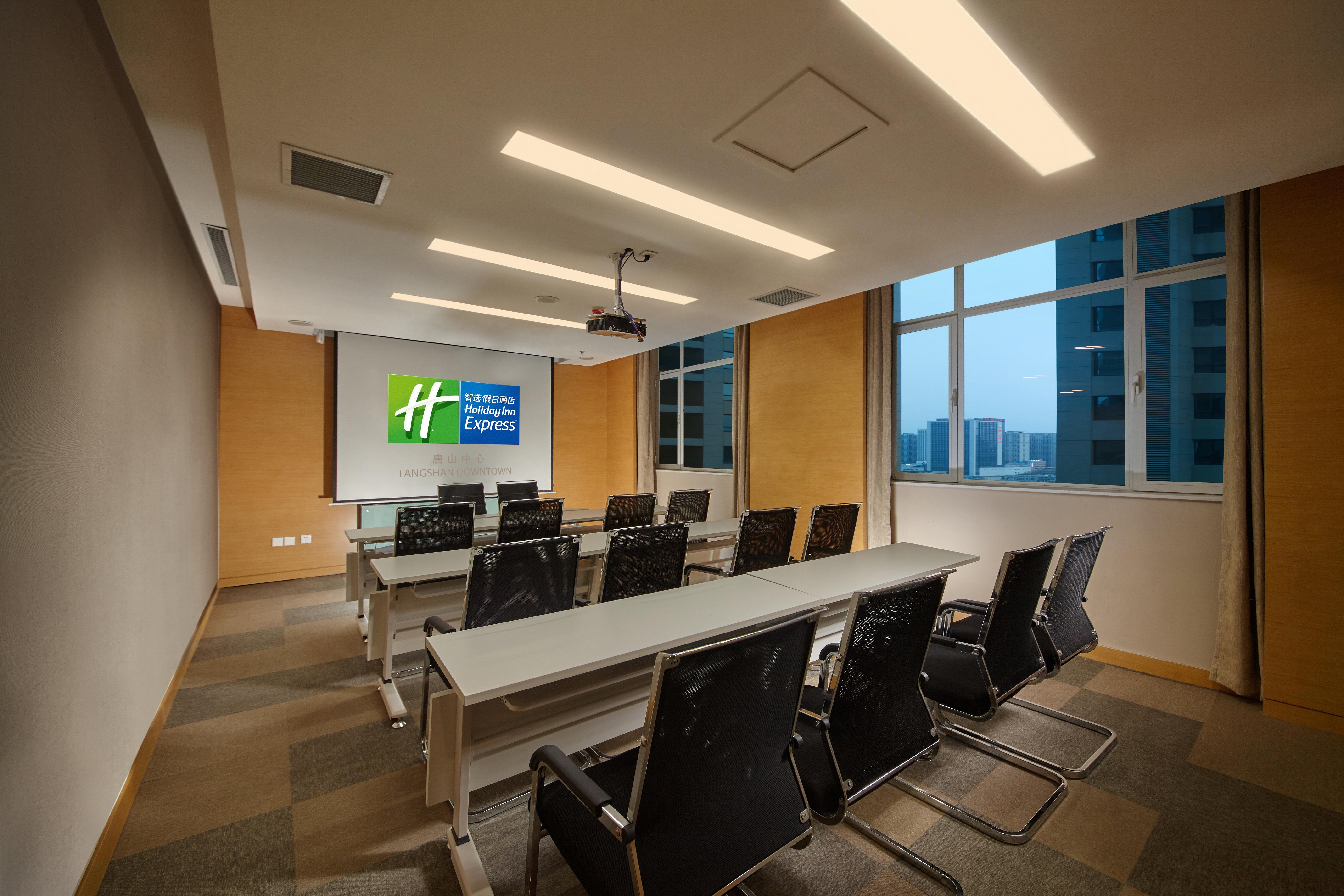 Holiday Inn Express Tangshan Downtown By Ihg Buitenkant foto